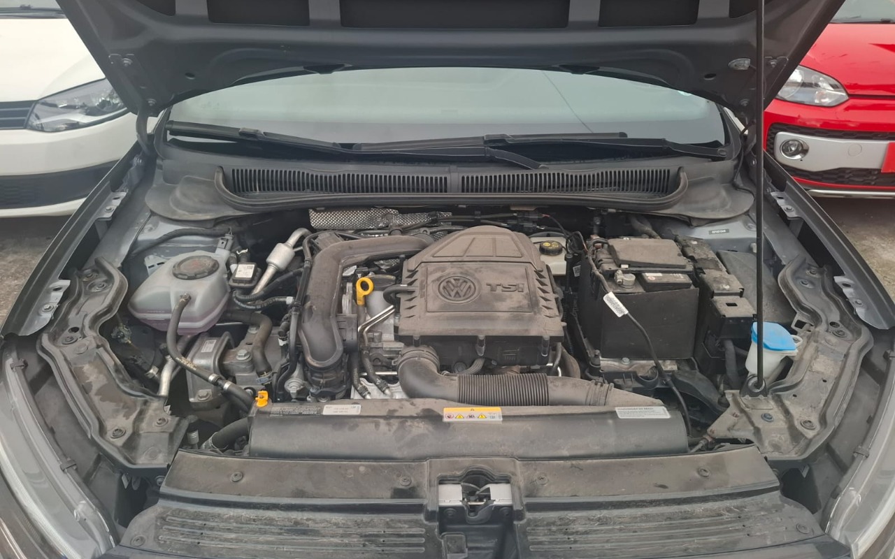 imagem-https://www.socarrao.com.br/sc-vehicle-images-prod/1029201/1777064513730-SU1HLTIwMjYwNDE4LVdBMDA0NS5qcGc.jpg