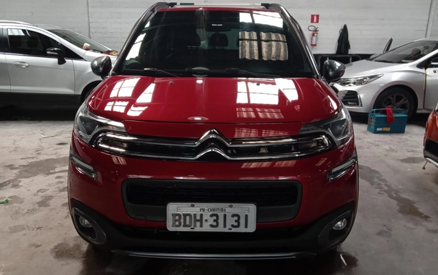 imagem-https://www.socarrao.com.br/sc-vehicle-images-prod/1029669/1777113471363-SU1HLTIwMjYwNDE2LVdBMDAwNy5qcGc.jpg