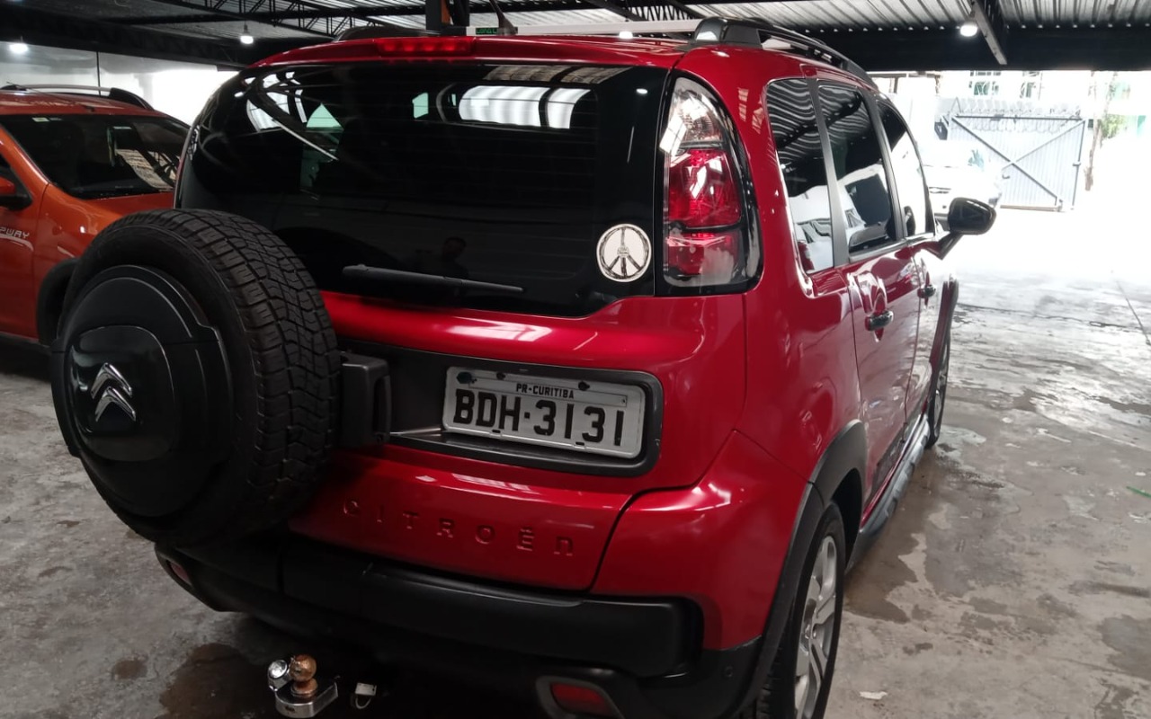 imagem-https://www.socarrao.com.br/sc-vehicle-images-prod/1029669/1777113472345-SU1HLTIwMjYwNDE2LVdBMDAxMS5qcGc.jpg
