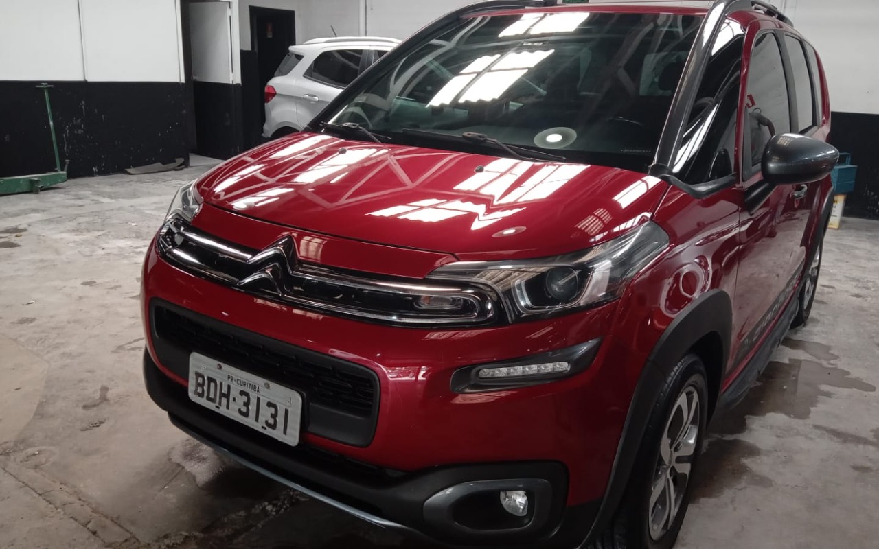 imagem-https://www.socarrao.com.br/sc-vehicle-images-prod/1029669/1777113472935-SU1HLTIwMjYwNDE2LVdBMDAwOC5qcGc.jpg