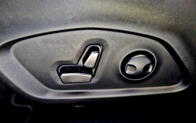 imagem-https://www.socarrao.com.br/sc-vehicle-images-prod/1029783/1789561520941-Sf0UNmlgjF0W9JE3CedvYQ7CK534plX6.jpg
