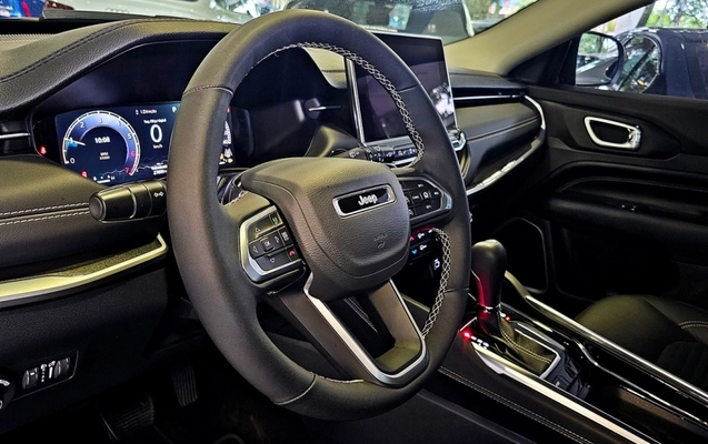 imagem-https://www.socarrao.com.br/sc-vehicle-images-prod/1029783/1789561520944-2hi4UAFmy6pp74kEGqC3HVbaSNmdK2xH.jpg