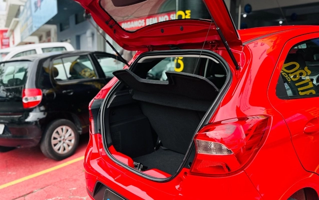 imagem-https://www.socarrao.com.br/sc-vehicle-images-prod/1030047/1789472248209-gb-5b36a51.jpeg
