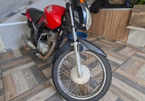 Honda CG 125 FAN / FAN KS / 125 i FAN 2018 Vermelho — foto 1 de 3