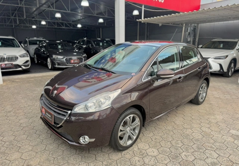 Peugeot 208 2014 Marrom — foto 1 de 3