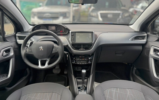 imagem-https://www.socarrao.com.br/sc-vehicle-images-prod/1030091/1777126640809-a9945674-70b5-413d-b5c1-428c74f2a4b1.jpg