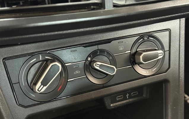 imagem-https://www.socarrao.com.br/sc-vehicle-images-prod/1030113/1787855205060-8027198_3_B_8767d7ce7e.jpeg