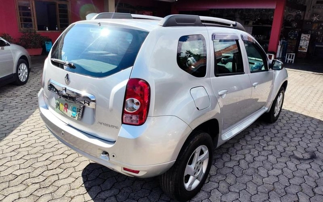 imagem-https://www.socarrao.com.br/sc-vehicle-images-prod/1030170/1787752028402-8026838_20_B_b065817440.jpeg