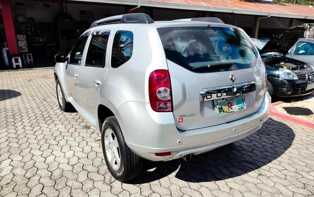 imagem-https://www.socarrao.com.br/sc-vehicle-images-prod/1030170/1787752028405-8026838_17_B_dd8eb82256.jpeg
