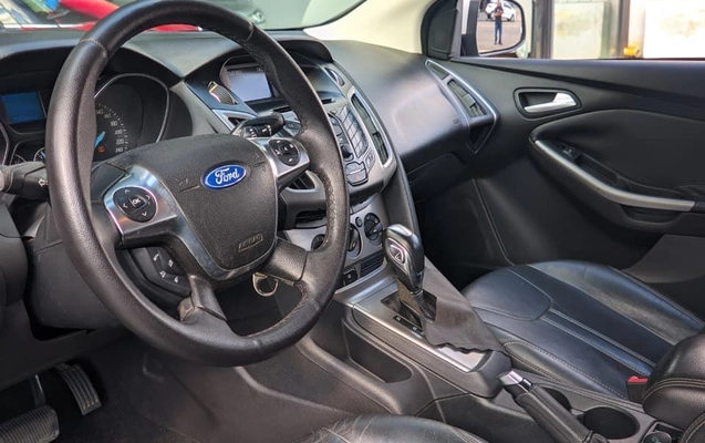 imagem-https://www.socarrao.com.br/sc-vehicle-images-prod/1030205/1788534405978-gb-695af1d.jpeg