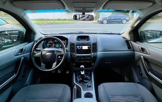 imagem-https://www.socarrao.com.br/sc-vehicle-images-prod/1030211/1789415979480-8028103_19_B_a6fb1c4dee.jpeg