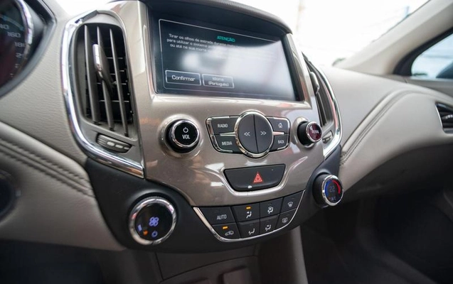 imagem-https://www.socarrao.com.br/sc-vehicle-images-prod/1030329/1788977429522-8028443_16_B_eeff9257bd.jpeg