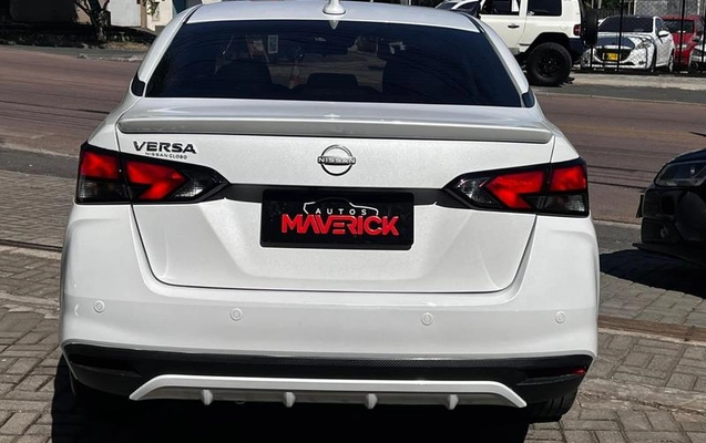 imagem-https://www.socarrao.com.br/sc-vehicle-images-prod/1030359/1786065708422-8028537_5_B_110522e4e9.jpeg