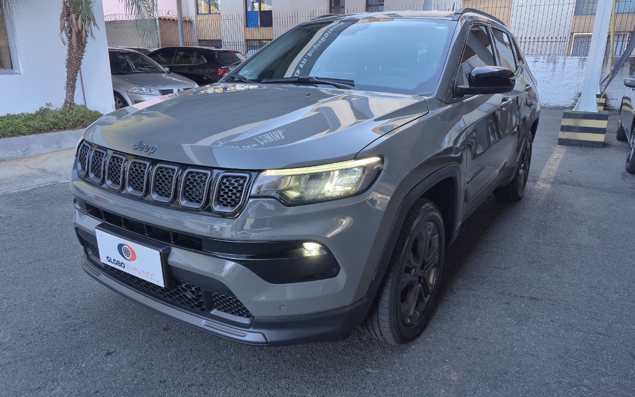 Jeep Compass LONG. T270 1.3 TB 4x2 Flex Aut. na cor Cinza em Curitiba / PR - 1030559