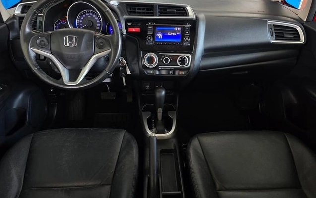 imagem-https://www.socarrao.com.br/sc-vehicle-images-prod/1030747/1782233323993-7950225_2_B_c8f5a30c9a.jpeg