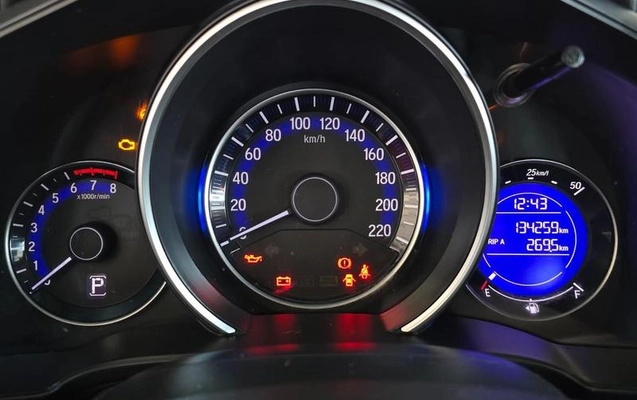 imagem-https://www.socarrao.com.br/sc-vehicle-images-prod/1030747/1782233324017-7950225_19_B_1102cd870b.jpeg
