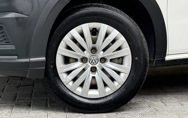 imagem-https://www.socarrao.com.br/sc-vehicle-images-prod/1030895/1777145807101-003_234efc0e484099b22f8effda2b6a1c14.jpeg