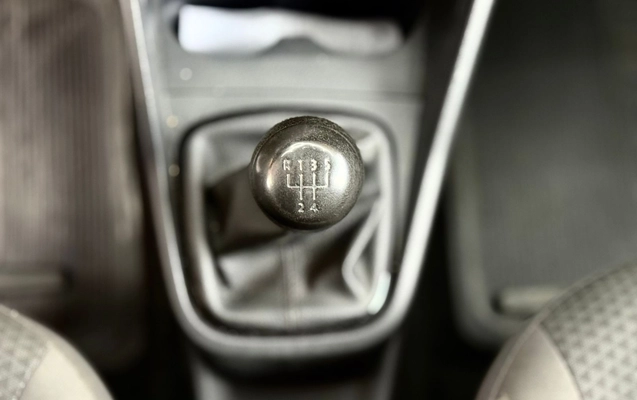 imagem-https://www.socarrao.com.br/sc-vehicle-images-prod/1030895/1777145807104-003_1132f8287031937e7feacbf2578afcb7.jpeg