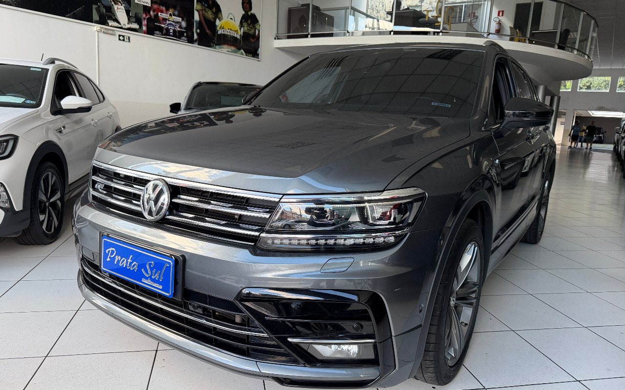 Volkswagen Tiguan 2019 Cinza — foto 1 de 3