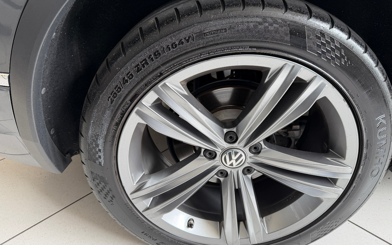imagem-https://www.socarrao.com.br/sc-vehicle-images-prod/1031140/1777148744201-MjAyNjAxMjNfMTY1NzU4OTc1X2lPUy5qcGc.jpg