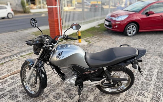 imagem-https://www.socarrao.com.br/sc-vehicle-images-prod/1031549/1786724223990-8013956_4_B_20cd113411.jpeg