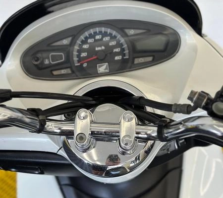 imagem-https://www.socarrao.com.br/sc-vehicle-images-prod/1031639/1790010611995-7961663_0_B_032e538e7d.jpeg