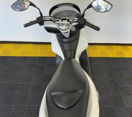 imagem-https://www.socarrao.com.br/sc-vehicle-images-prod/1031639/1790010612011-7961663_6_B_3a07b091b2.jpeg