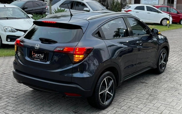 imagem-https://www.socarrao.com.br/sc-vehicle-images-prod/1032110/1777294399439-240139ae-7a52-4a86-b984-19dc53390672.jpg