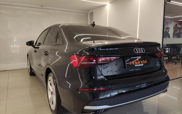 imagem-https://www.socarrao.com.br/sc-vehicle-images-prod/1032146/1788975865545-8021034_16_B_633be1afe2.jpeg