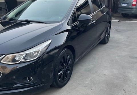 Chevrolet Cruze 2018 Preto — foto 1 de 3
