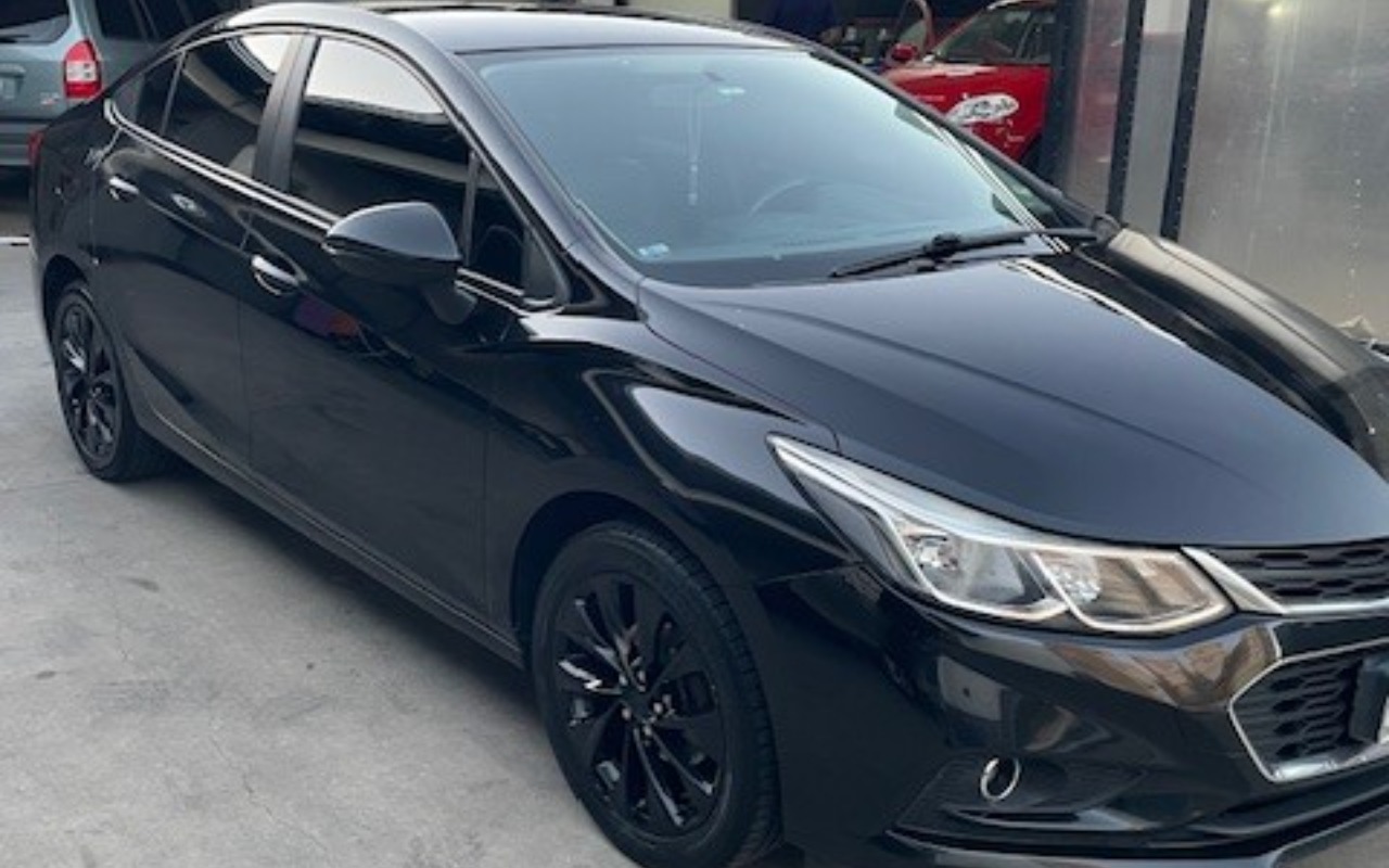 imagem-https://www.socarrao.com.br/sc-vehicle-images-prod/1032169/1777296284041-NS5qcGc.jpg