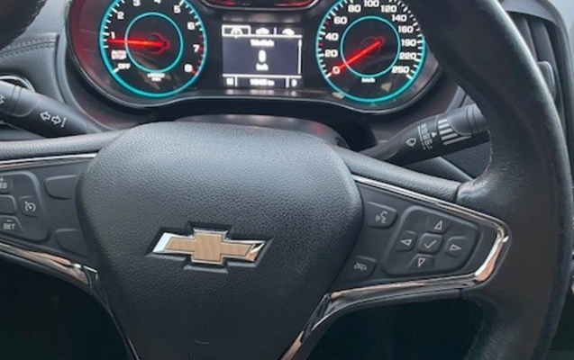 imagem-https://www.socarrao.com.br/sc-vehicle-images-prod/1032169/1777296285609-MTQuanBn.jpg