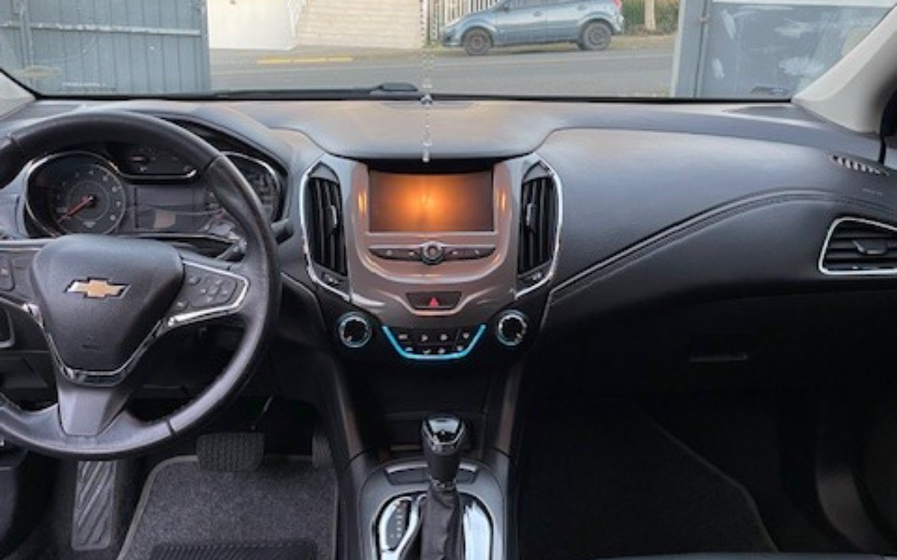 imagem-https://www.socarrao.com.br/sc-vehicle-images-prod/1032169/1777296286107-MTIuanBn.jpg