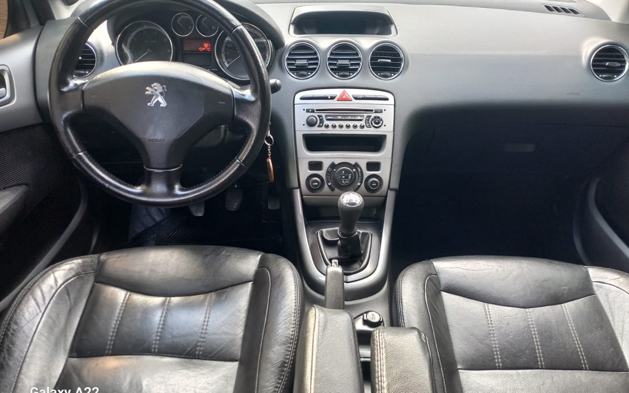 imagem-https://www.socarrao.com.br/sc-vehicle-images-prod/1032177/1777295763874-V2hhdHNBcHAgSW1hZ2UgMjAyNi0wNC0yNyBhdCAxMC4xMy4wMSAoMykuanBlZw.jpeg