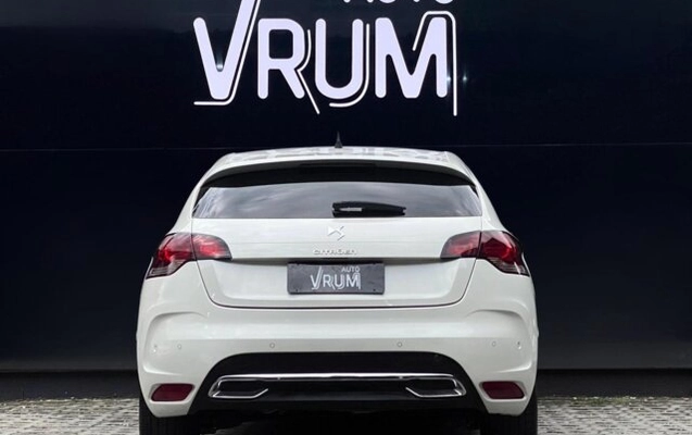 imagem-https://www.socarrao.com.br/sc-vehicle-images-prod/1032241/1777297135598-4.jpg