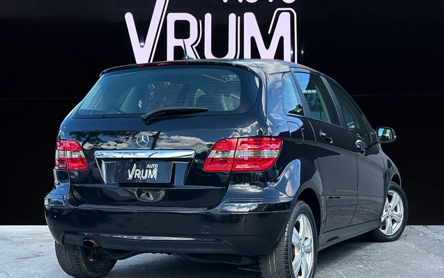 imagem-https://www.socarrao.com.br/sc-vehicle-images-prod/1032259/1777297139128-4_100203.jpg