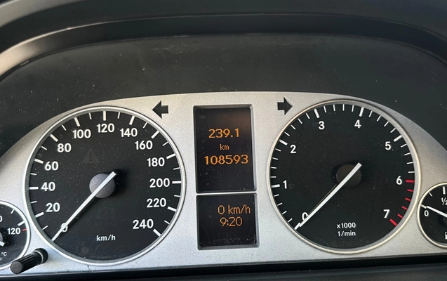 imagem-https://www.socarrao.com.br/sc-vehicle-images-prod/1032259/1777297139129-7_100203.jpg