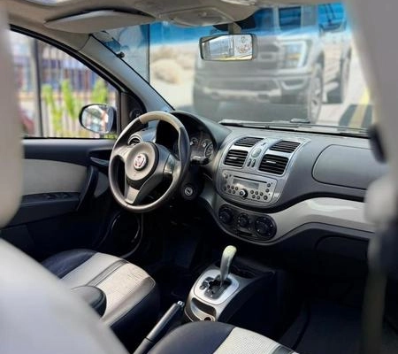 imagem-https://www.socarrao.com.br/sc-vehicle-images-prod/1032349/1789399973621-8021684_13_B_b2e405c8e0.jpeg