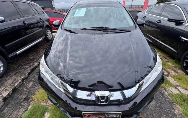 imagem-https://www.socarrao.com.br/sc-vehicle-images-prod/1032367/1782563059423-8030658_4_B_aececbfb70.jpeg