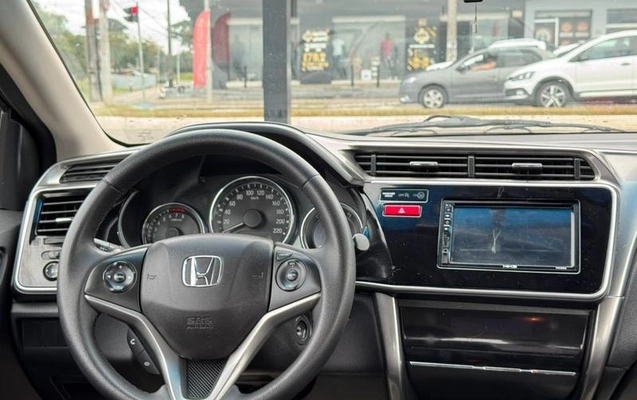 imagem-https://www.socarrao.com.br/sc-vehicle-images-prod/1032367/1782563059430-8030658_5_B_6f0796bc63.jpeg