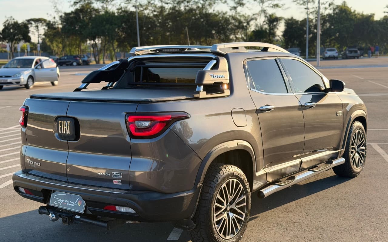 imagem-https://www.socarrao.com.br/sc-vehicle-images-prod/1032392/1777298559441-V2hhdHNBcHAgSW1hZ2UgMjAyNi0wNC0yNSBhdCAxMi4yNi4wNi5qcGVn.jpeg