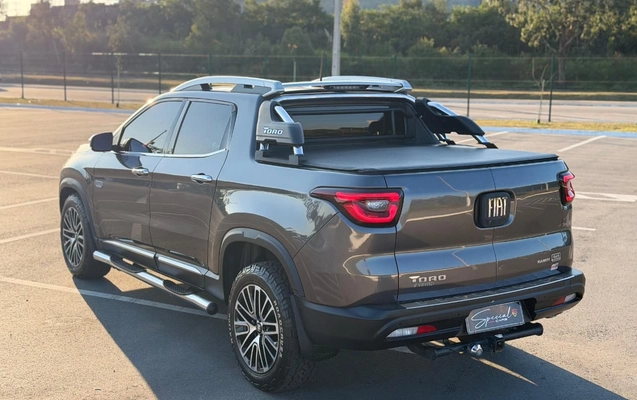 imagem-https://www.socarrao.com.br/sc-vehicle-images-prod/1032392/1777298559580-V2hhdHNBcHAgSW1hZ2UgMjAyNi0wNC0yNSBhdCAxMi4yNi4xMS5qcGVn.jpeg