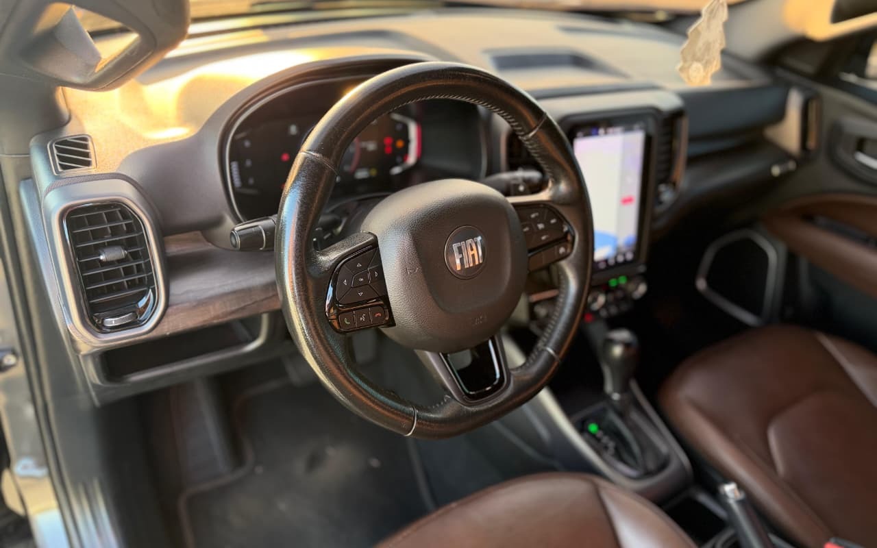 imagem-https://www.socarrao.com.br/sc-vehicle-images-prod/1032392/1777298559639-V2hhdHNBcHAgSW1hZ2UgMjAyNi0wNC0yNSBhdCAxMi4yNi4xNS5qcGVn.jpeg