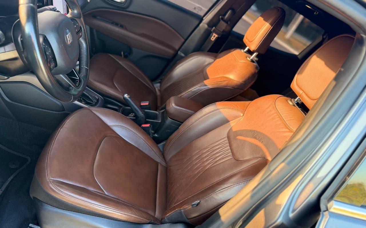 imagem-https://www.socarrao.com.br/sc-vehicle-images-prod/1032392/1777298559907-V2hhdHNBcHAgSW1hZ2UgMjAyNi0wNC0yNSBhdCAxMi4yNi4xNi5qcGVn.jpeg
