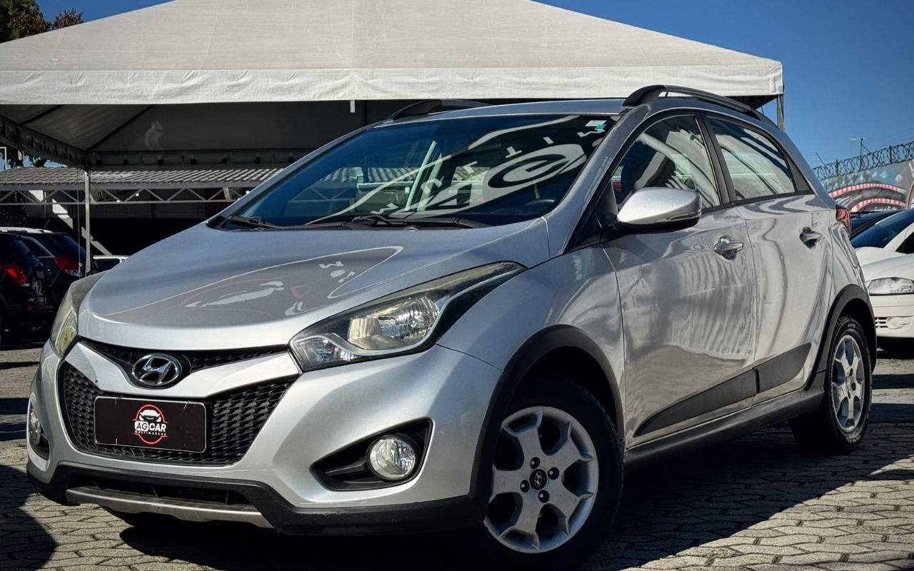 Hyundai HB20X Premium 1.6 Flex 16V Mec. na cor Prata em Curitiba / PR - 1032472