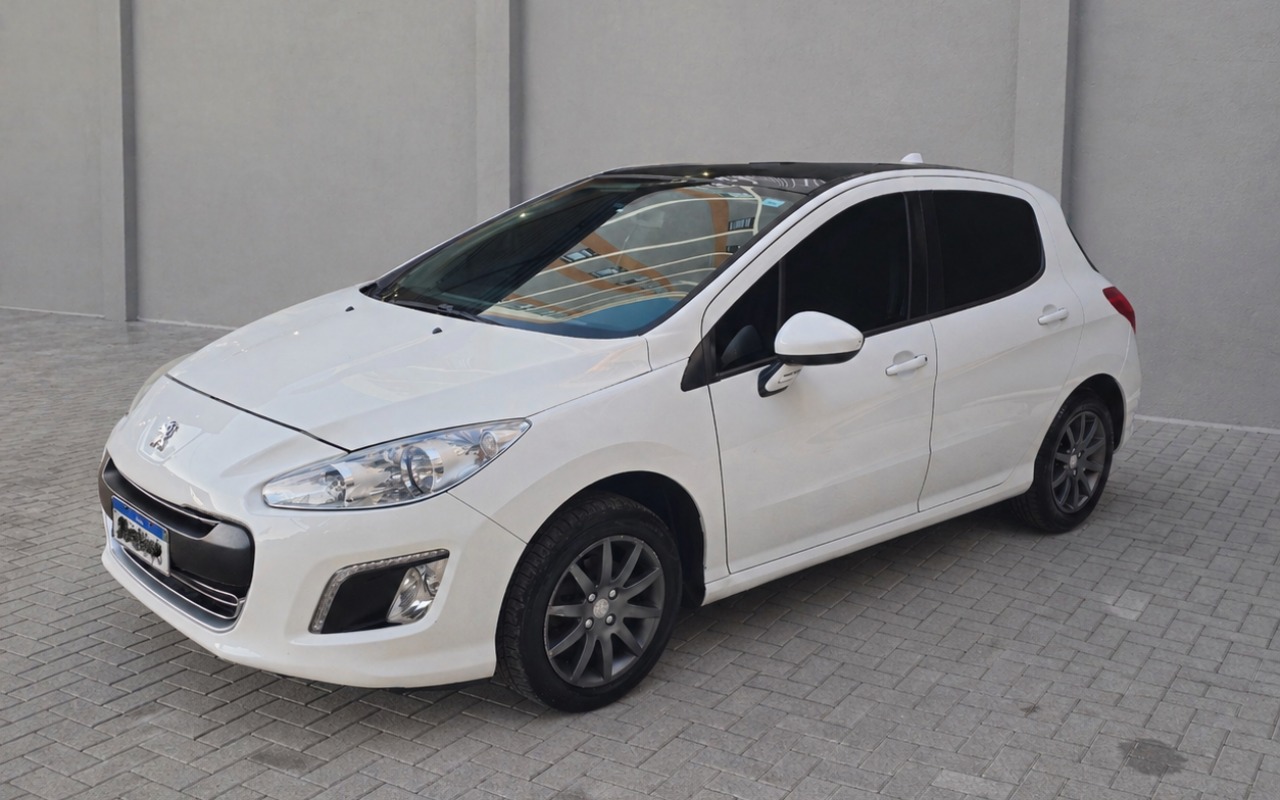 Peugeot 308 2015 Branco — foto 1 de 3