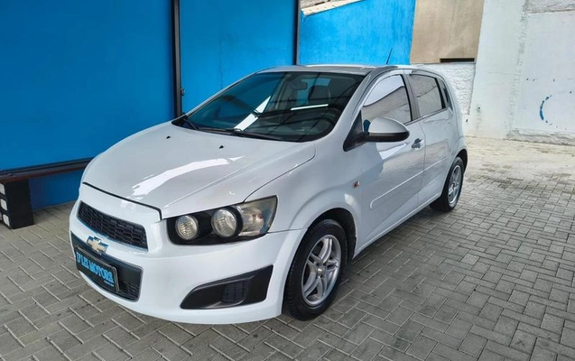 imagem-https://www.socarrao.com.br/sc-vehicle-images-prod/1032661/1782481833776-8027757_12_B_f237d468f9.jpeg