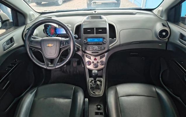 imagem-https://www.socarrao.com.br/sc-vehicle-images-prod/1032661/1782481833776-8027757_4_B_a15ccdb066.jpeg