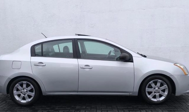 imagem-https://www.socarrao.com.br/sc-vehicle-images-prod/1032711/1780936136368-8029010_12_B_906e4d68ae.jpeg