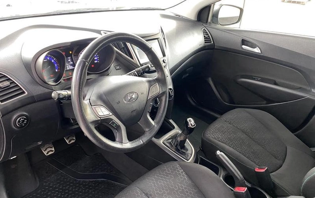 imagem-https://www.socarrao.com.br/sc-vehicle-images-prod/1032849/1787769613730-7976971_12_B_2c420f82ba.jpeg